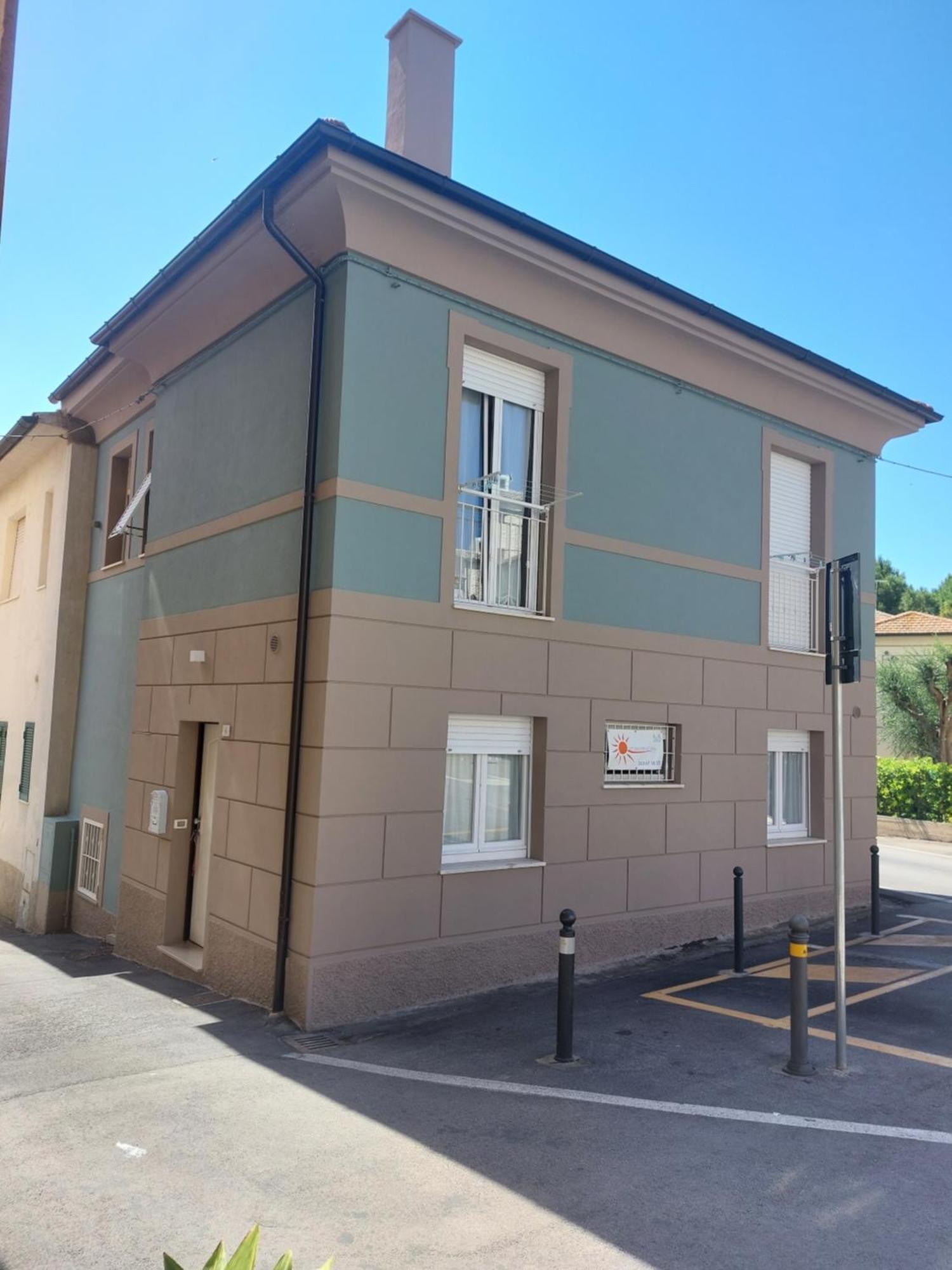 B&B Un Posto Al Sole Numana Exterior foto